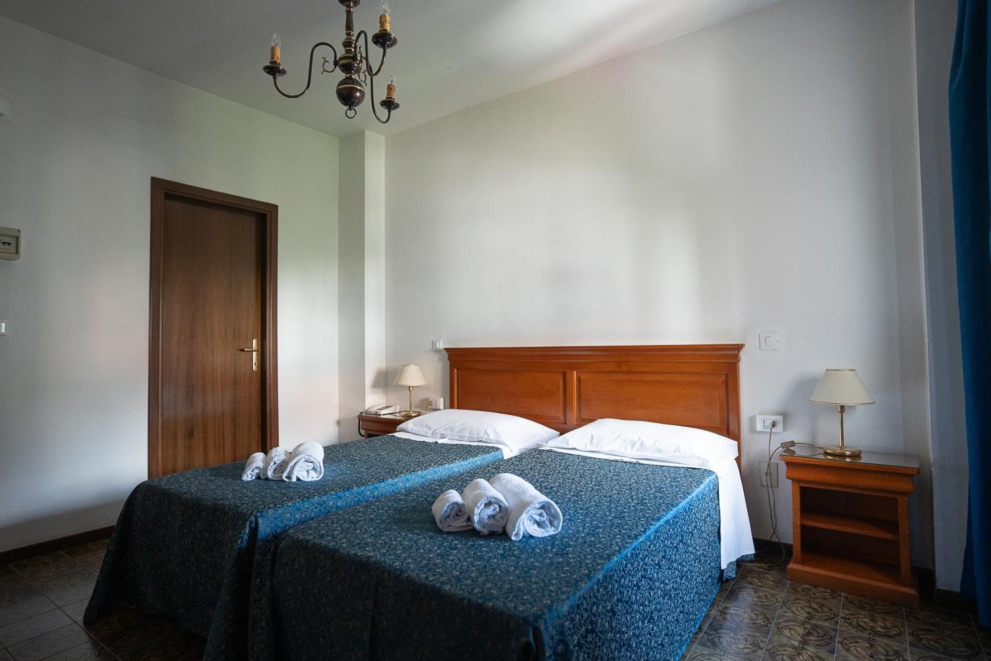 Hotel Napoleon Pontremoli Dış mekan fotoğraf