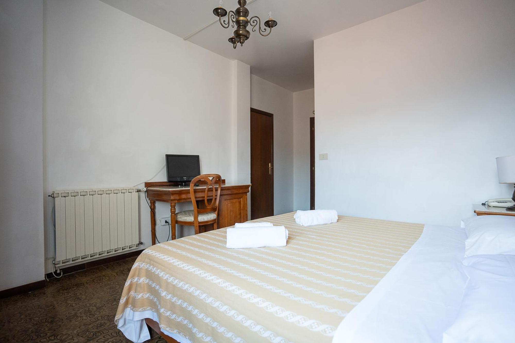 Hotel Napoleon Pontremoli Dış mekan fotoğraf